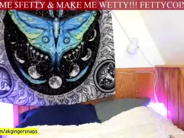 cam couple porn akgingersnaps image #1285364