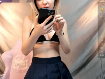 cam girl porn harriethudson image #6322334