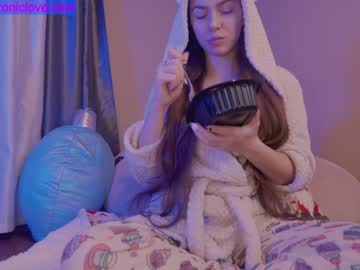 cam girl porn chroniclove image #3414912