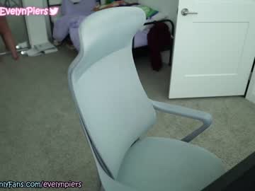 cam girl porn evelynpiers image #1909198