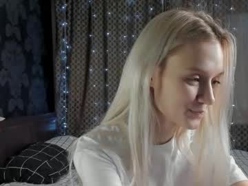 cam girl porn reynapain image #5688026