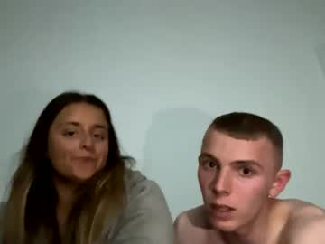 cam couple porn trixeyxo image #7047701