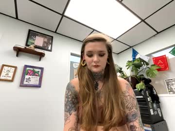 Cam for corpsechick