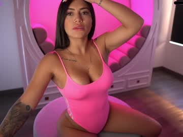 cam girl porn ashlyeroberts1 image #1028000