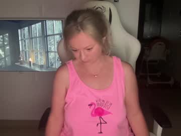 cam girl porn kiradivine image #2566738