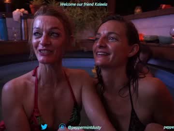 cam couple porn peppermintdusty image #2534375