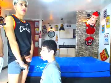 cam man porn sextwinksx image #6186927