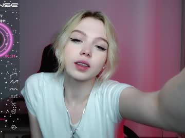 cam girl porn small_blondee image #3825941
