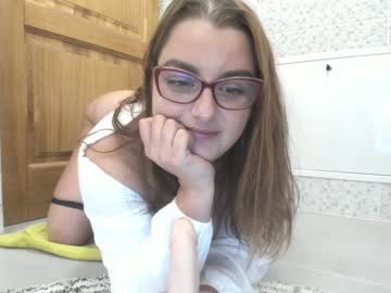 cam girl porn milkykandy image #223602