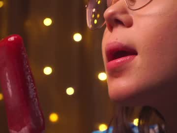 cam girl porn helenmoors image #4472284