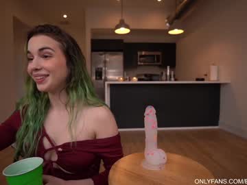 cam girl porn bailey_eilish image #3313193