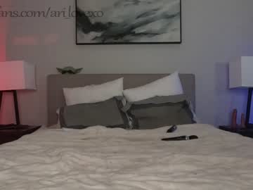 cam couple porn ari_lovexo image #4772976