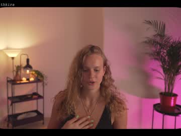 cam girl porn chillwithkira image #1971031