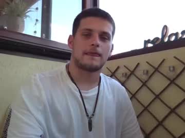 cam man porn roberto_twink1 image #4647756