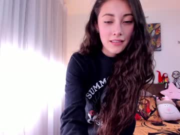 cam girl porn kellytesh image #756535