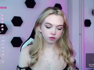 cam girl porn small_blondee image #4253067