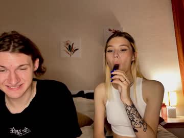 cam couple porn sarah_kurt image #4637373
