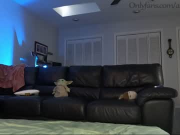 cam couple porn ari_lovexo image #2187352
