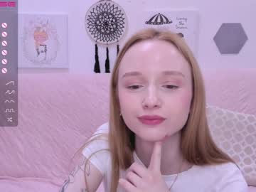 cam girl porn hillikitt image #3686441