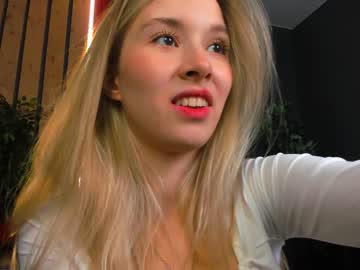 cam girl porn milablush image #5314376