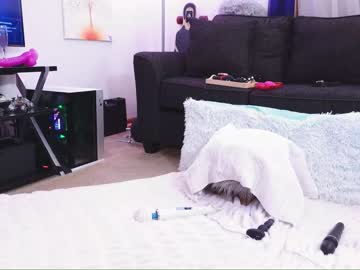 cam girl porn emmasky69 image #6410915