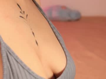 cam girl porn yours_lola image #1645714