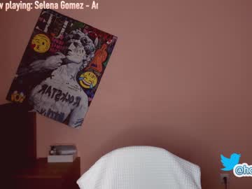 cam girl porn hollyextra image #2092419