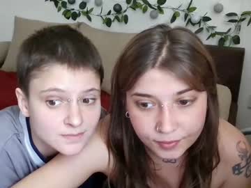 cam couple porn aliens4twenty image #7072539