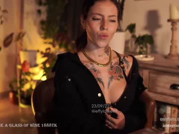 cam girl porn effyloweell image #2739594