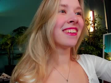 cam girl porn milablush image #5877384