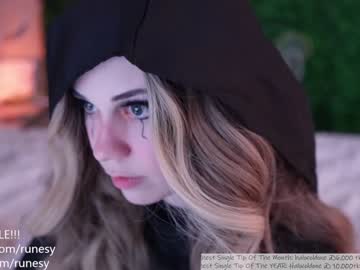 cam girl porn runesy image #2999608
