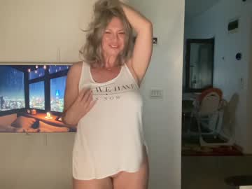 cam girl porn kiradivine image #2501890