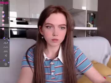 cam girl porn small_blondee image #1766851