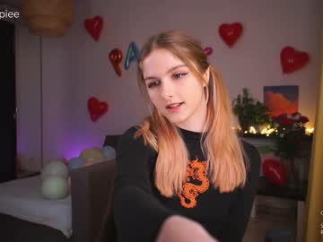 cam girl porn pixie_pie image #3634900