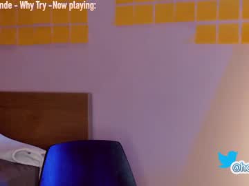 cam girl porn hollyextra image #2163049