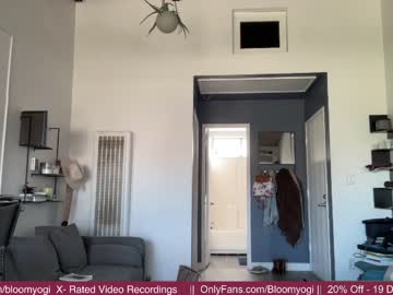 cam girl porn bloomyogi image #4680624
