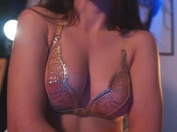 cam girl porn lucie_beltran image #6957048