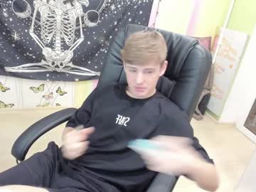 cam man porn logancorvus image #1828081