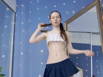 cam girl porn kriskras__ image #4160499