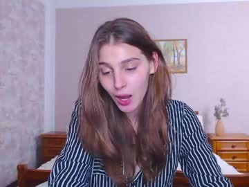 cam girl porn little_kitt1y_ image #5611386