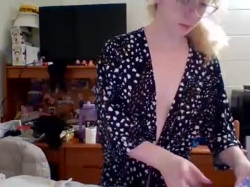 cam girl porn blonde_katie image #6745772