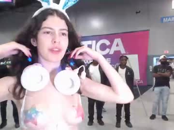 cam girl porn frenchava image #5641251