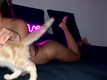 cam girl porn emilybatee image #4470985