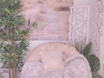 cam girl porn yourmidnightcoffee image #2473985