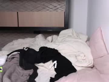 cam girl porn latinella image #5888796