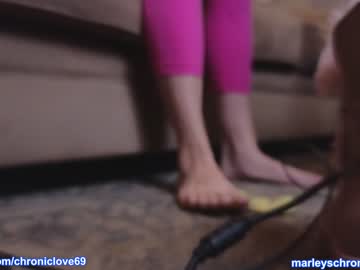 cam girl porn chroniclove image #4830487