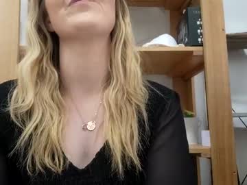 cam girl porn hockeywife image #4210112