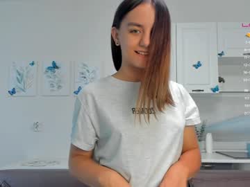 cam girl porn karalyons image #4890314