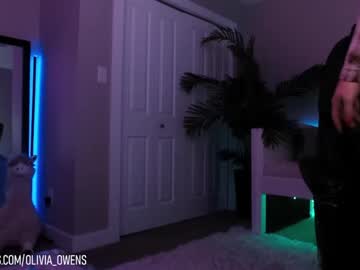 cam girl porn oliviaowens image #4130440