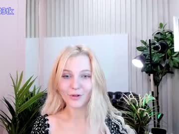cam girl porn alien_kitty_ellie image #2401273